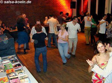 Salsa in Köln: Nonni Club